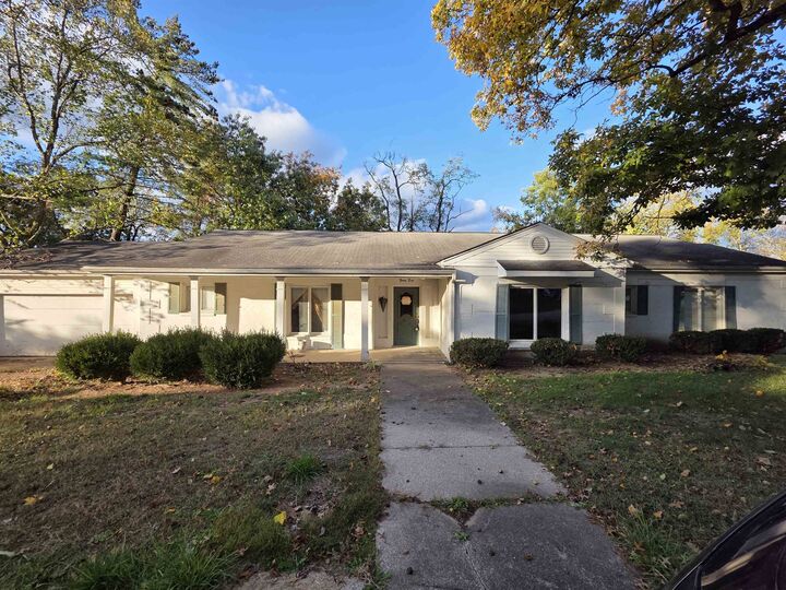 45 Camelot Dr  Huntington WV 25701 photo