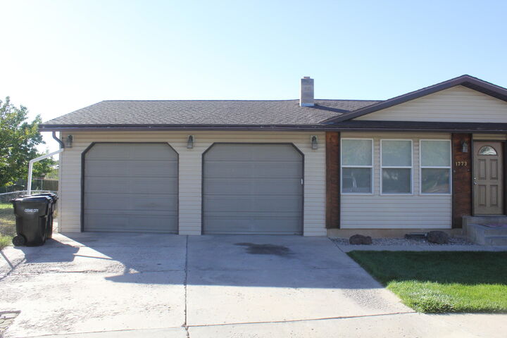 Property Photo:  1773 N 230 W  UT 84721