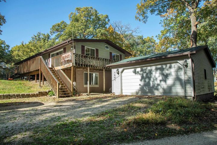 Property Photo:  1401 SE 18th Avenue  IA 50677