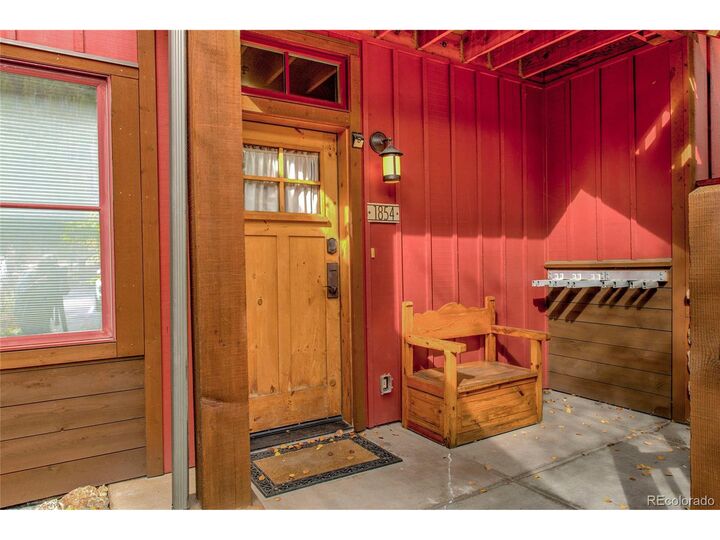 Property Photo:  97 Lake Ridge Cir 1854  CO 80435