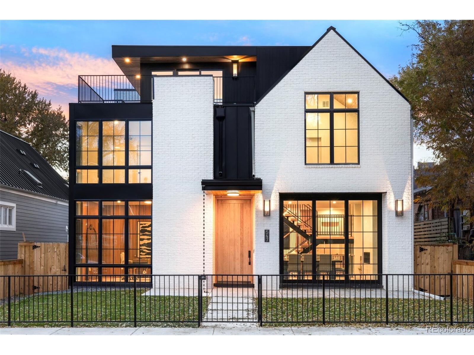 Property Photo: 547 S Williams St CO 80209