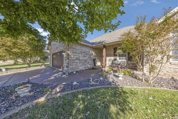Property Photo:  9722 Rabbit Run Drive  IN 47630