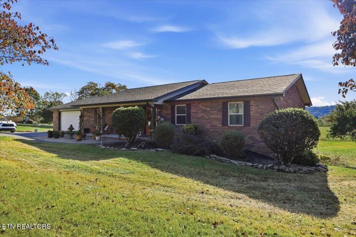 Property Photo:  4924 W Emory Rd  TN 37849