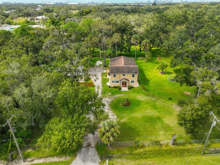 Property Photo:  2417 S 66th Street  FL 33619