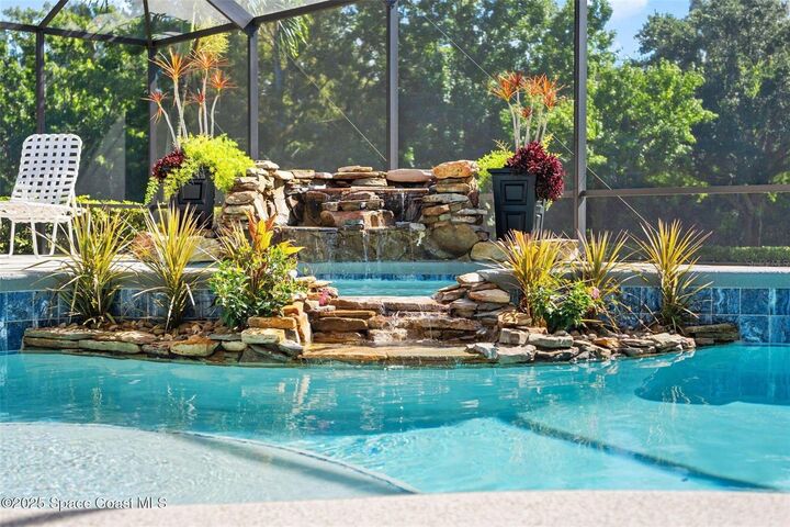 Property Photo: 3061 Southern Oaks Drive FL 32952