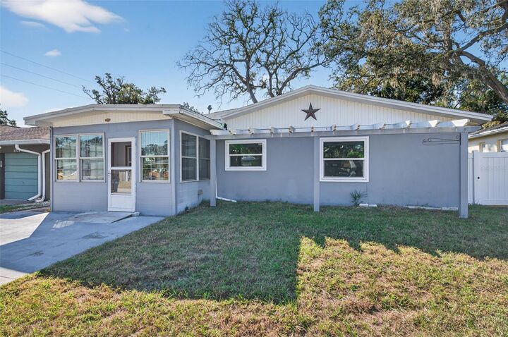 1271 Bermuda Street  Clearwater FL 33755 photo