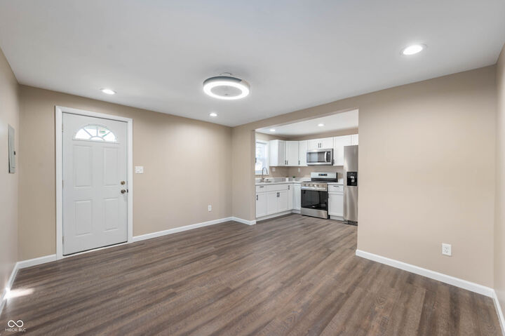 Property Photo: 329 E 31st Street IN 46016