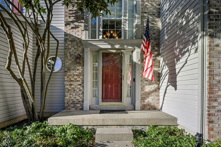 Property Photo:  5305 Breakers Way  IN 46033