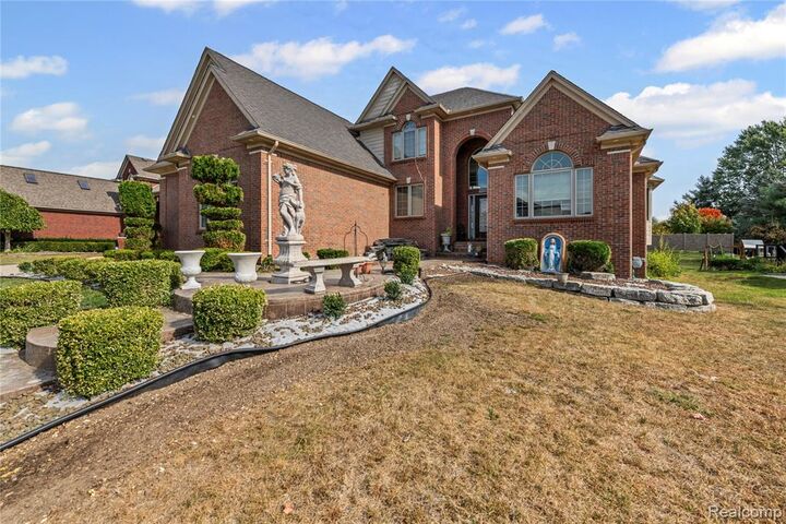 Property Photo:  56502 Edgewood Drive  MI 48316 5833