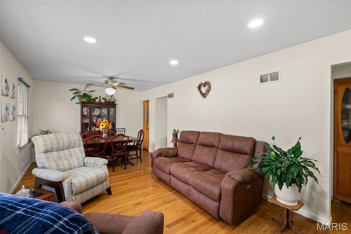 Property Photo:  223 Freeman Drive  MO 63129