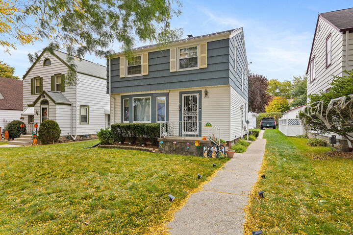 Property Photo:  2734 S 45th St  WI 53219