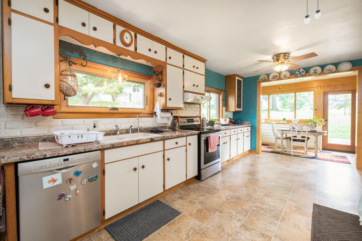 Property Photo:  416 Bidwell Ave  WI 53188