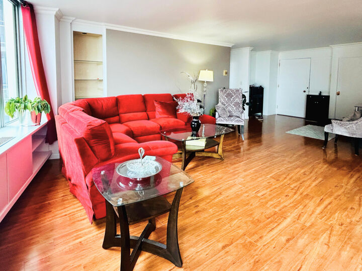 Property Photo:  1610 N Prospect Ave 903  WI 53202 