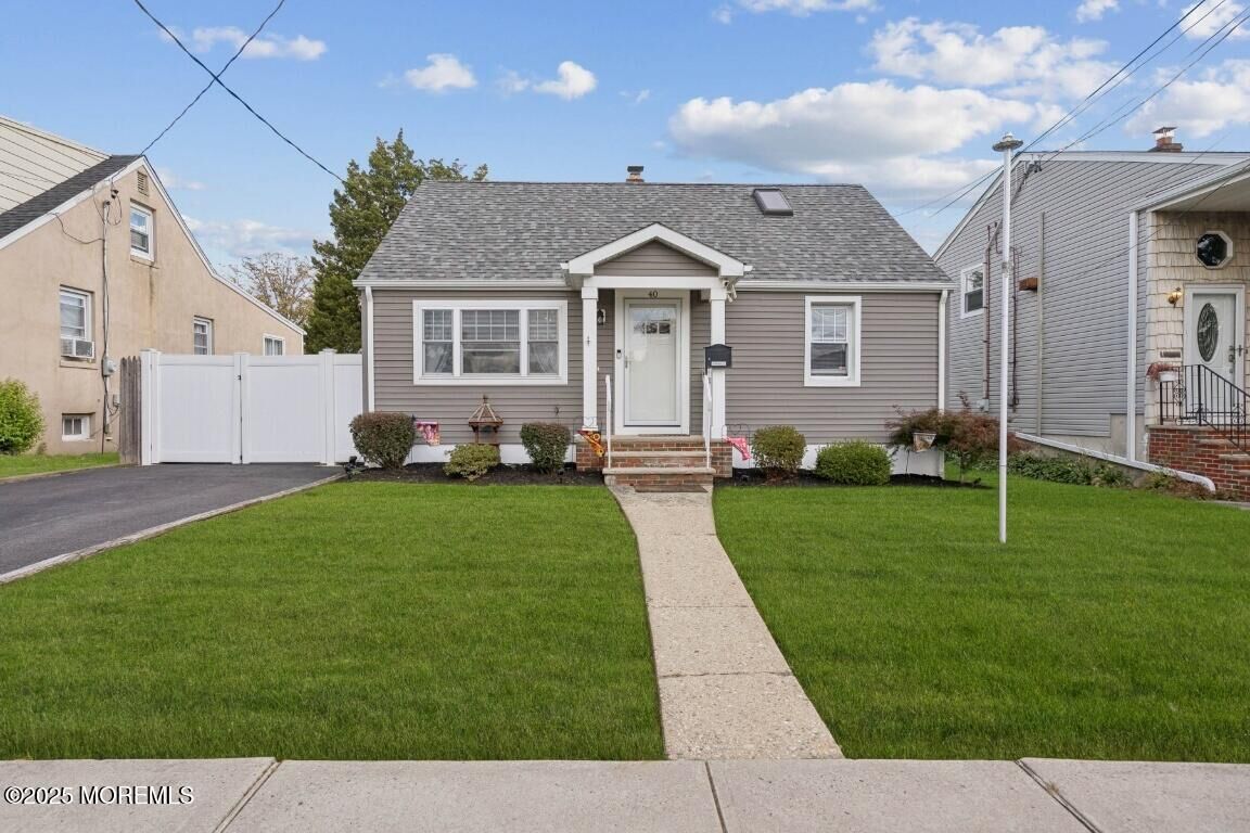 Property Photo:  40 Dorothy Street  NJ 07008