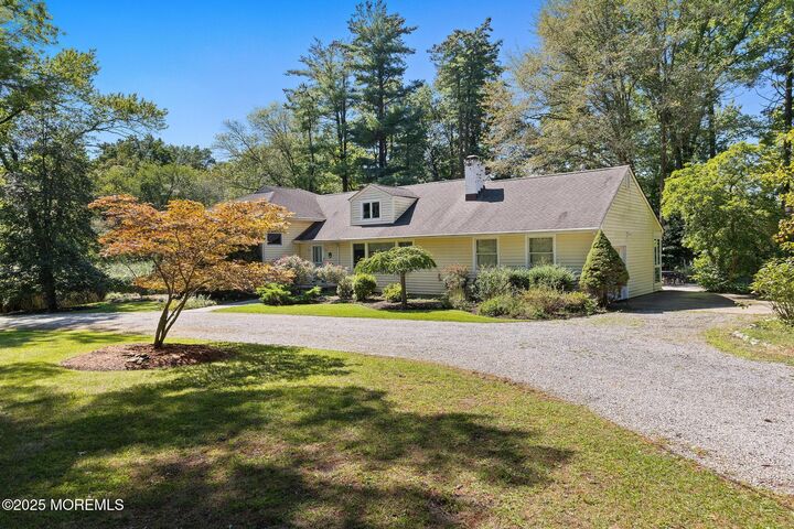Property Photo:  35 Sunnybank Drive  NJ 07702