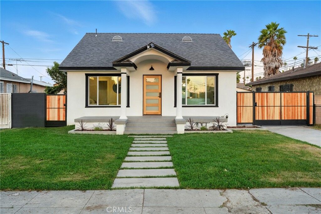 Property Photo:  4340 2nd Avenue  CA 90008 