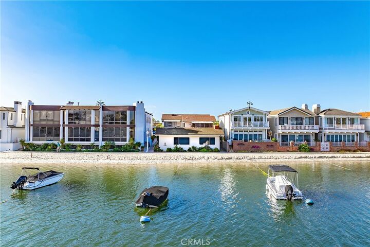 Property Photo: 318 Via Lido Nord CA 92663