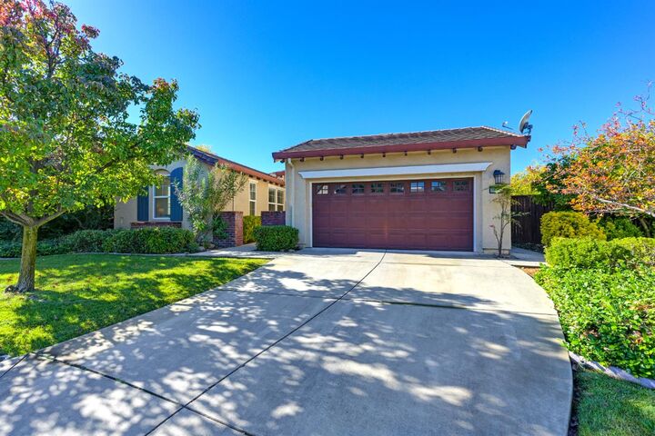 1880 Stageline Circle  Rocklin CA 95765 photo