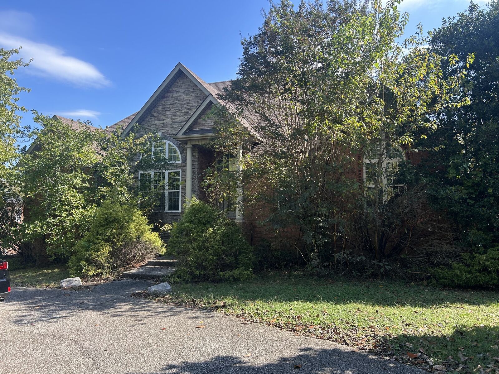 Property Photo:  1812 Pointe Ct  TN 37087 