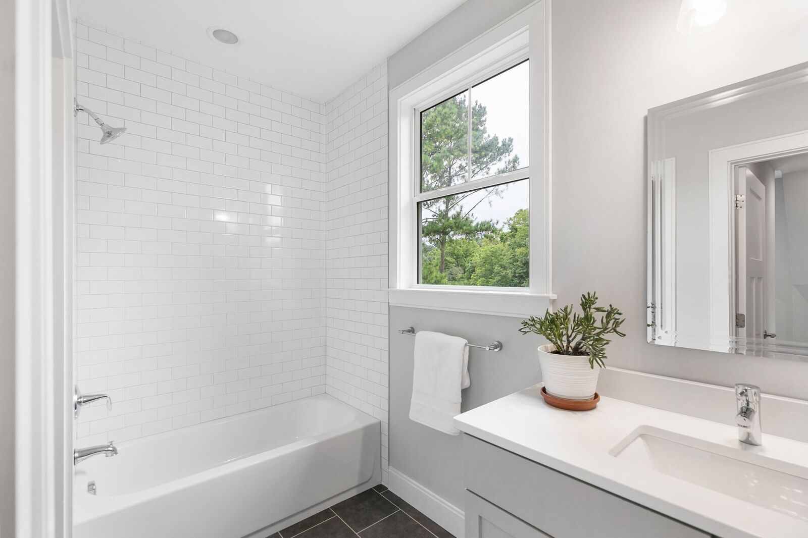 Property Photo: 309A Wimpole Dr TN 37211