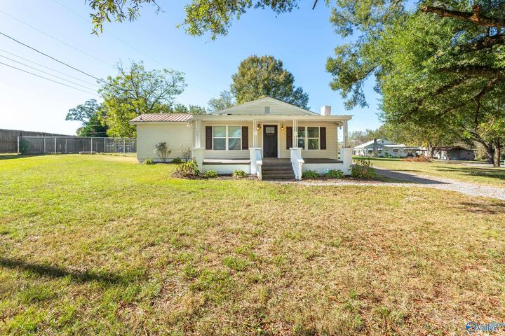 Property Photo:  3755 Old US Hwy 278 E  AL 35903 