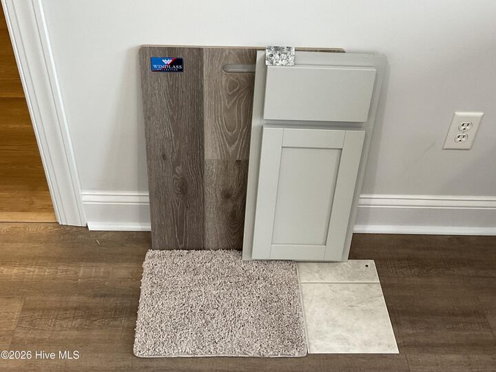 Property Photo: 817 Calebs Creek Court NC 28555