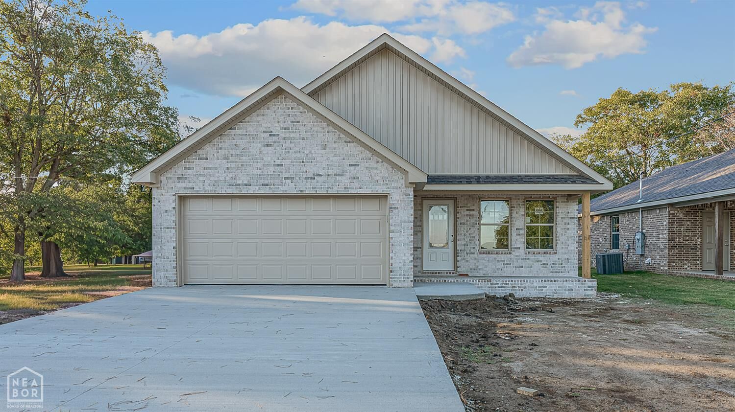 Property Photo:  303 Carol Avenue  AR 72447 