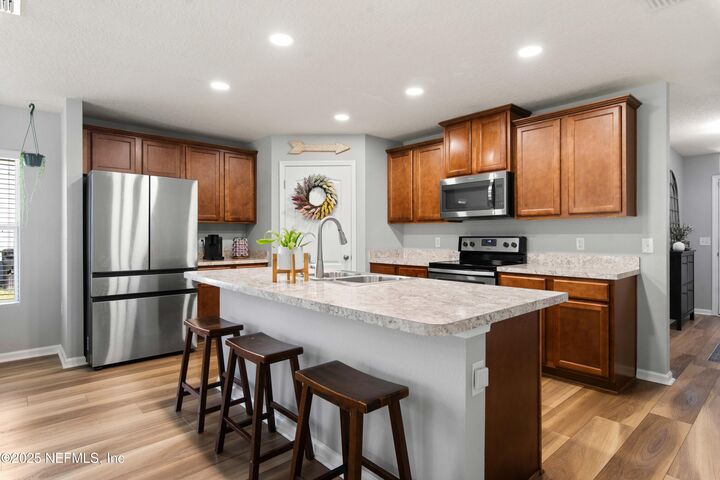 Property Photo: 4060 Great Falls Loop FL 32068