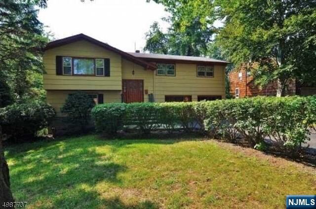Property Photo:  552 Stevens Avenue  NJ 07450