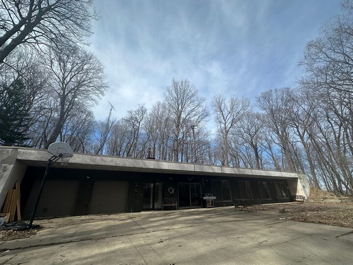 Property Photo:  8309 County Road 19 SE  MN 55904 