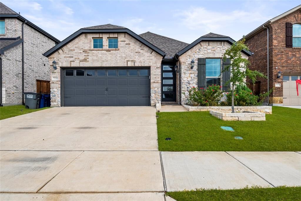 Property Photo:  7114 Running Iron Trail  TX 75048
