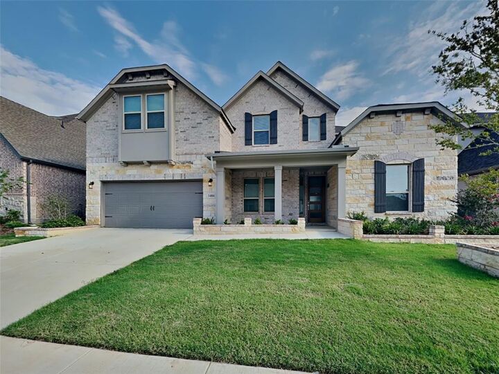 Property Photo:  1404 Huckleberry Street  TX 76226