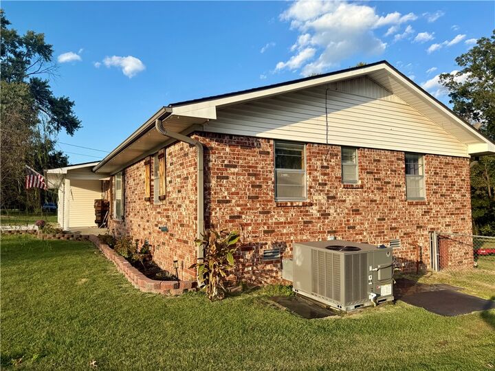 Property Photo:  1616 Curtis Avenue  AR 72751 