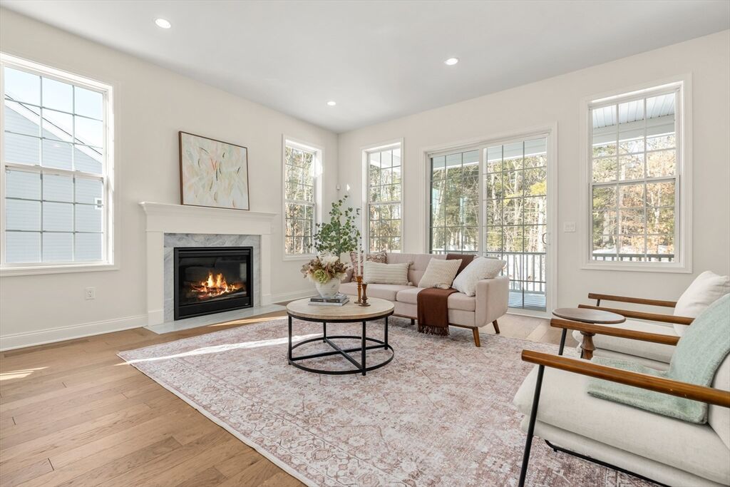 Property Photo:  3 Jameson Dr 3  MA 02054 