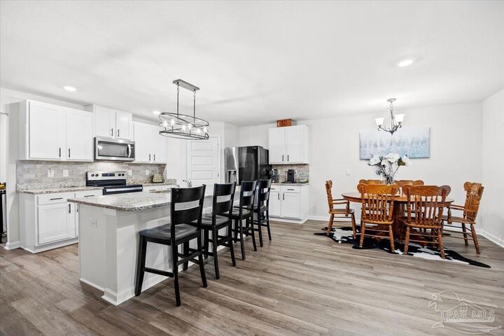 5150 Gaineswood Dr  Milton FL 32583 photo