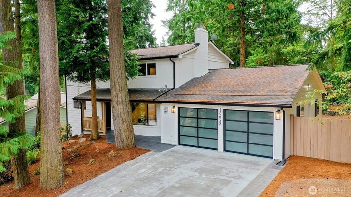 Property Photo:  13623 NE 75th Street  WA 98052 