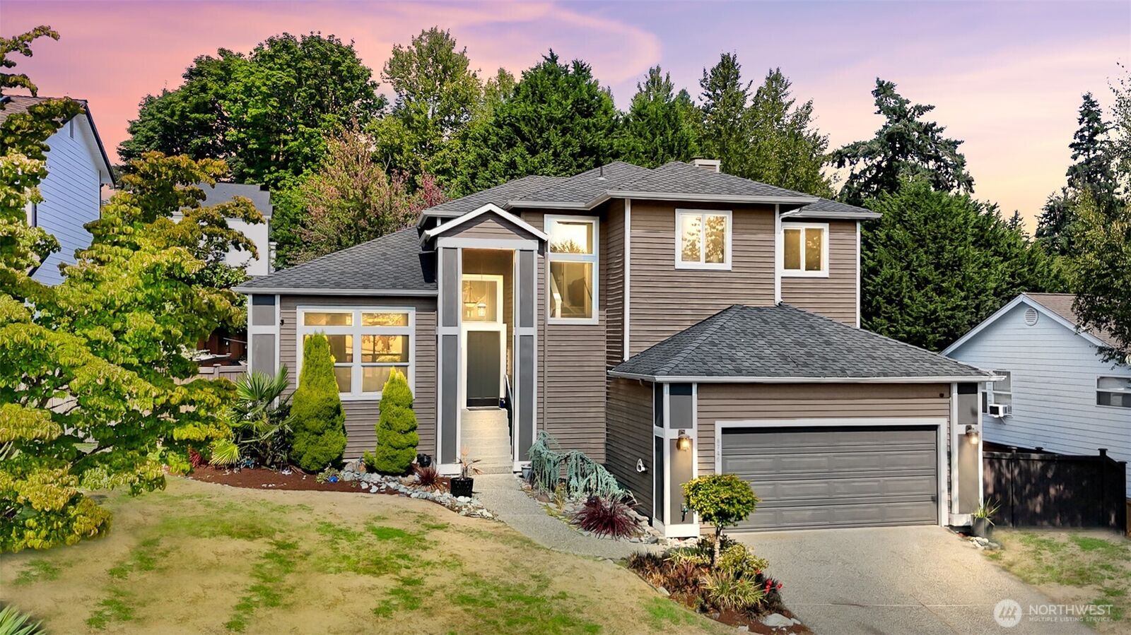 Property Photo: 8746 NE 144th Court WA 98034