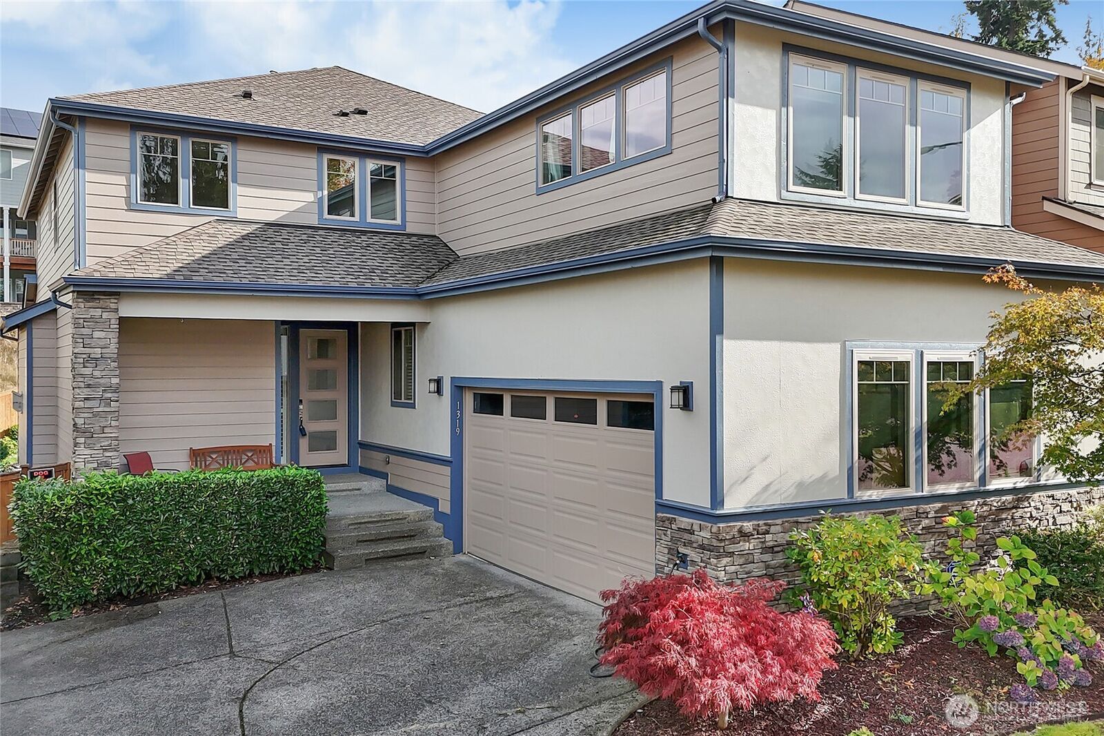 Property Photo:  1319  37th St Pl SE  WA 98372
