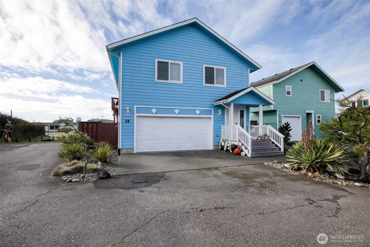 24  Darien Lane  Pacific Beach WA 98571 photo