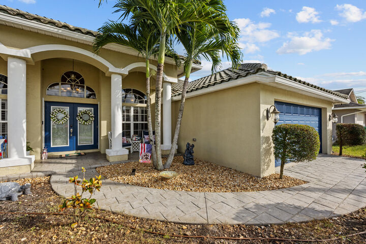 Property Photo:  2670 SW Cadet Circle  FL 34953