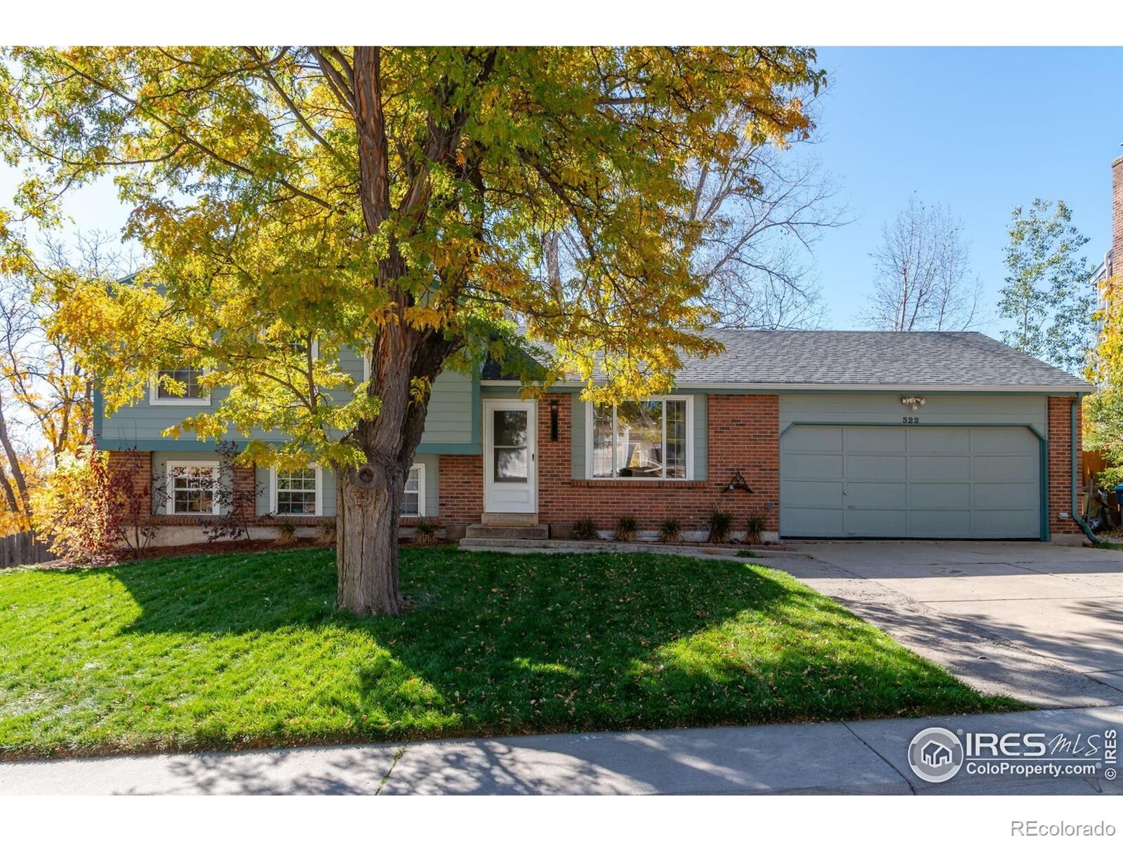 Property Photo:  322 W Harper Street  CO 80027 