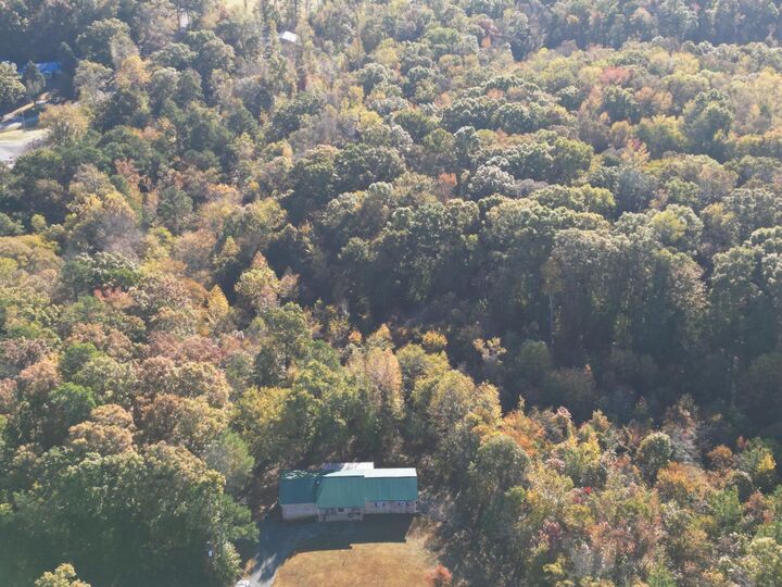 Property Photo:  240 White Oak Drive  TN 37322 