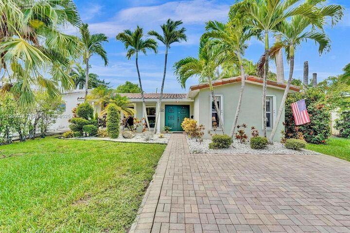 1234 Buchanan St  Hollywood FL 33019 photo