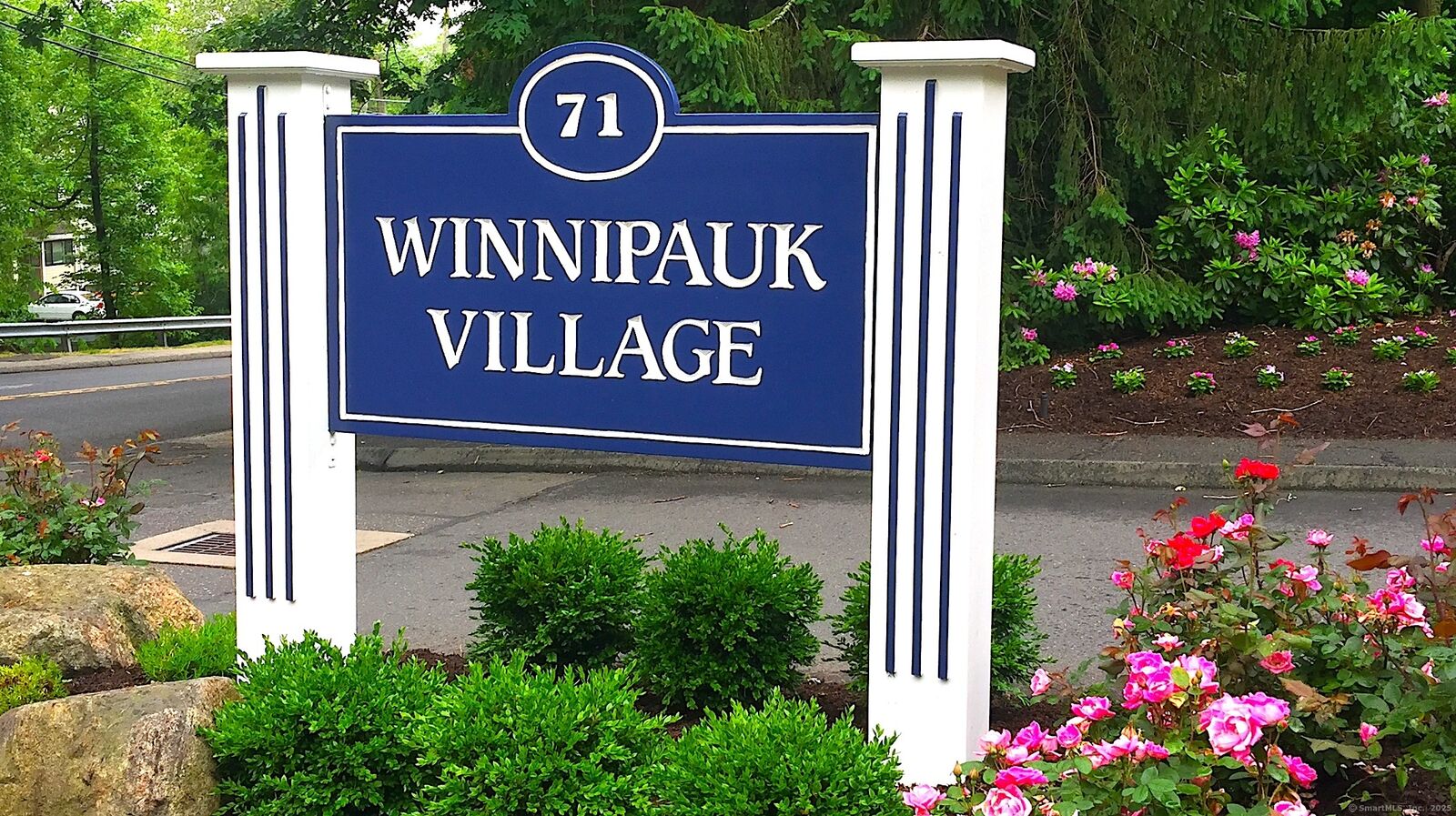 Property Photo: 71 Aiken Street Apt J11 CT 06851