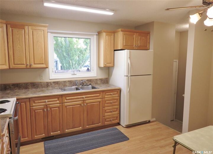 Property Photo: 74 Galbraith Crescent SK S7M 4H1