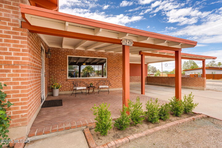 Property Photo:  1243 N Nema Avenue  AZ 85712 