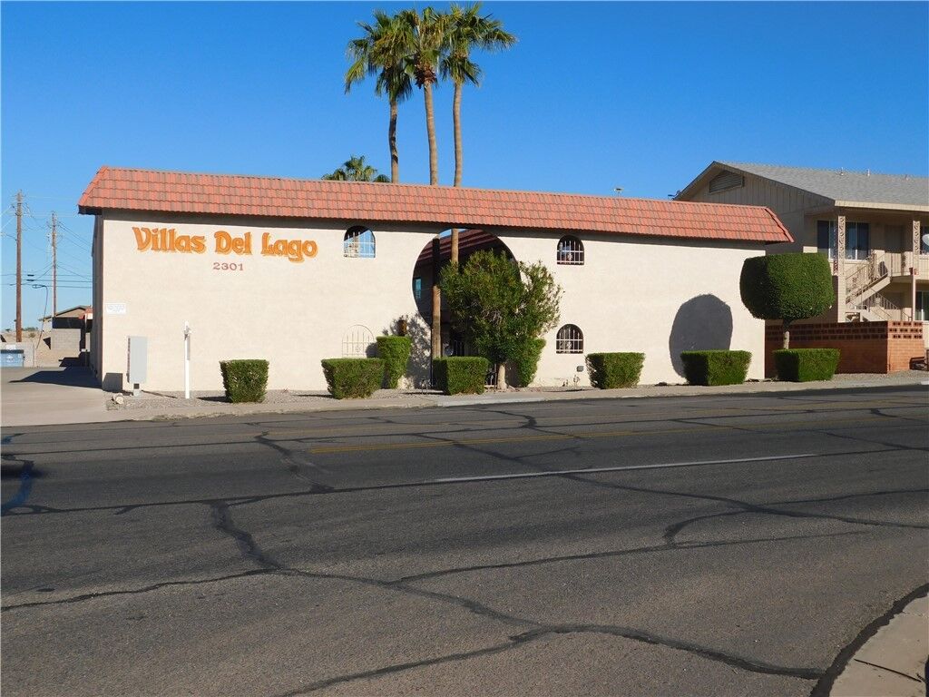 Property Photo: 2301 McCulloch Blvd Unit L AZ 86403