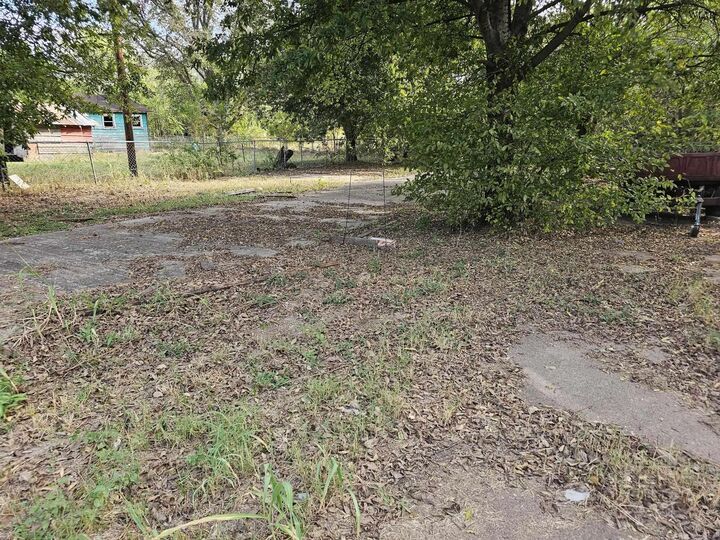 Property Photo:  130 N Avenue F  TX 76354 