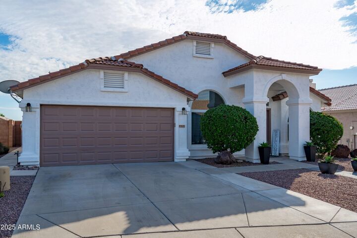 Property Photo:  2833 E Renee Drive  AZ 85050