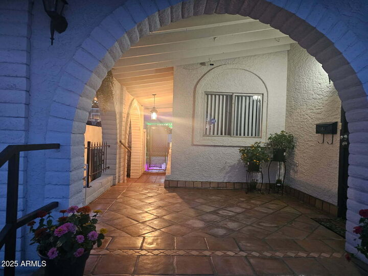 Property Photo: 710 N 9th Avenue AZ 85007